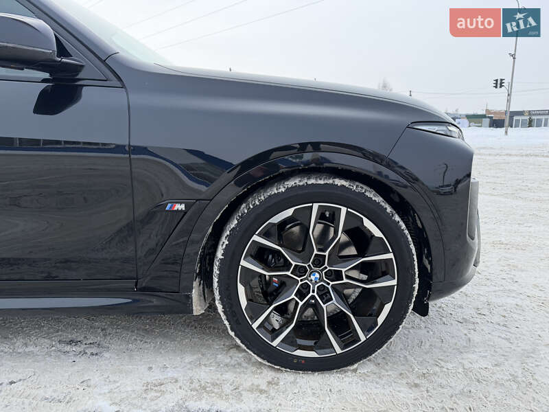 Внедорожник / Кроссовер BMW X7 2024 в Луцке