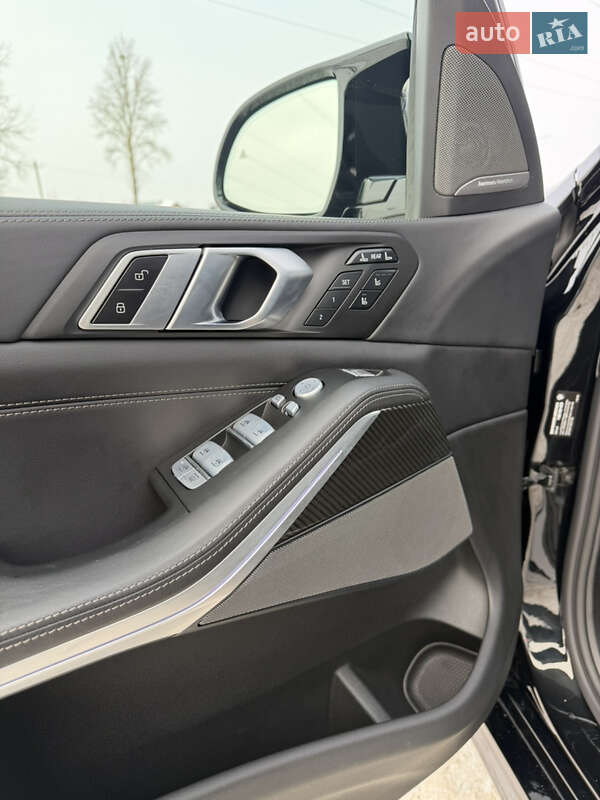 Внедорожник / Кроссовер BMW X7 2024 в Луцке