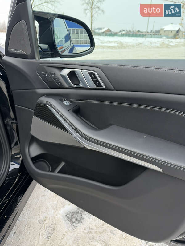 Внедорожник / Кроссовер BMW X7 2024 в Луцке