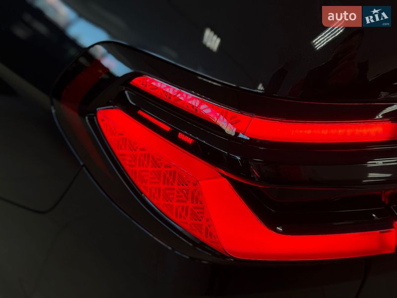 Позашляховик / Кросовер BMW X7 2025 в Тернополі