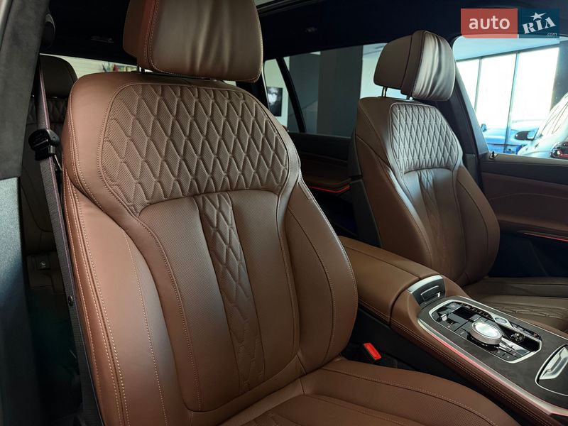 Позашляховик / Кросовер BMW X7 2025 в Тернополі