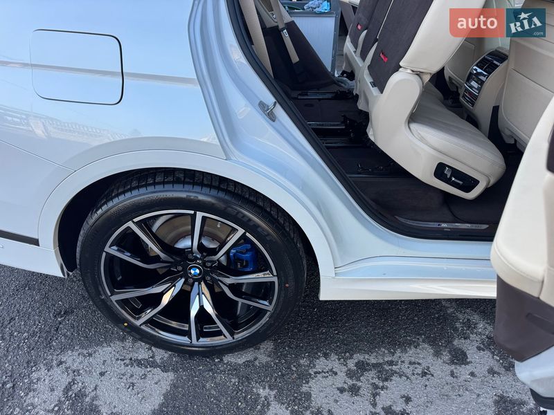 Внедорожник / Кроссовер BMW X7 2019 в Тернополе