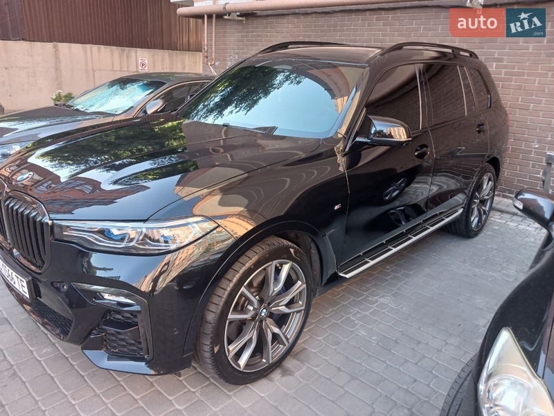 Внедорожник / Кроссовер BMW X7 2020 в Днепре