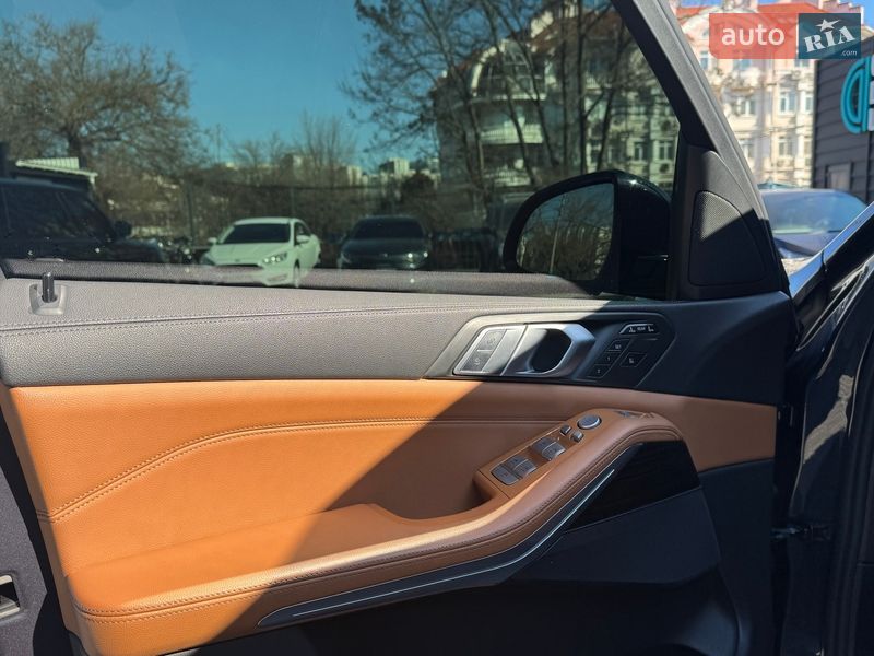 Внедорожник / Кроссовер BMW X7 2019 в Одессе