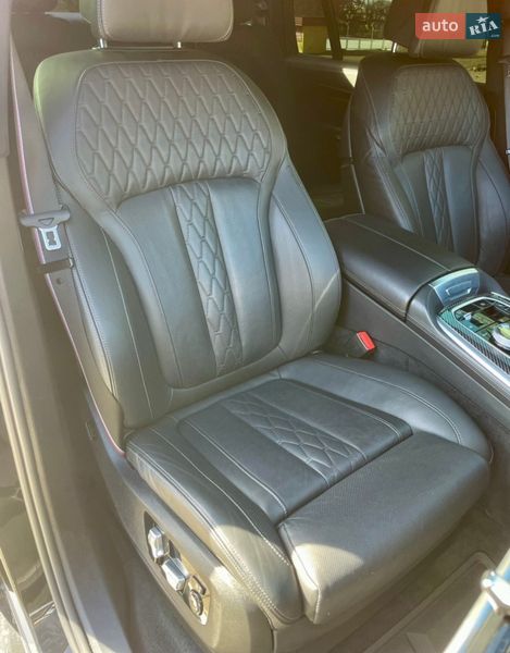 Внедорожник / Кроссовер BMW X7 2022 в Луцке