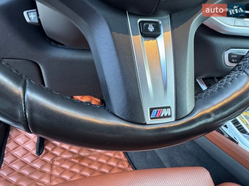 Внедорожник / Кроссовер BMW X7 2021 в Киеве