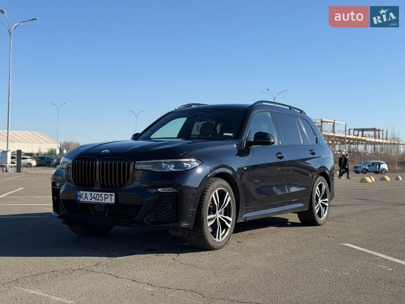 BMW X7 2021