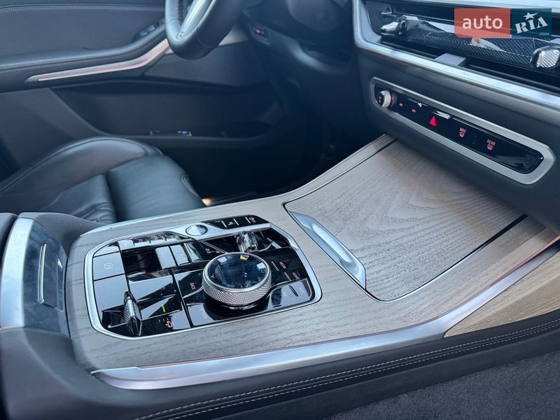 Внедорожник / Кроссовер BMW X7 2024 в Виннице