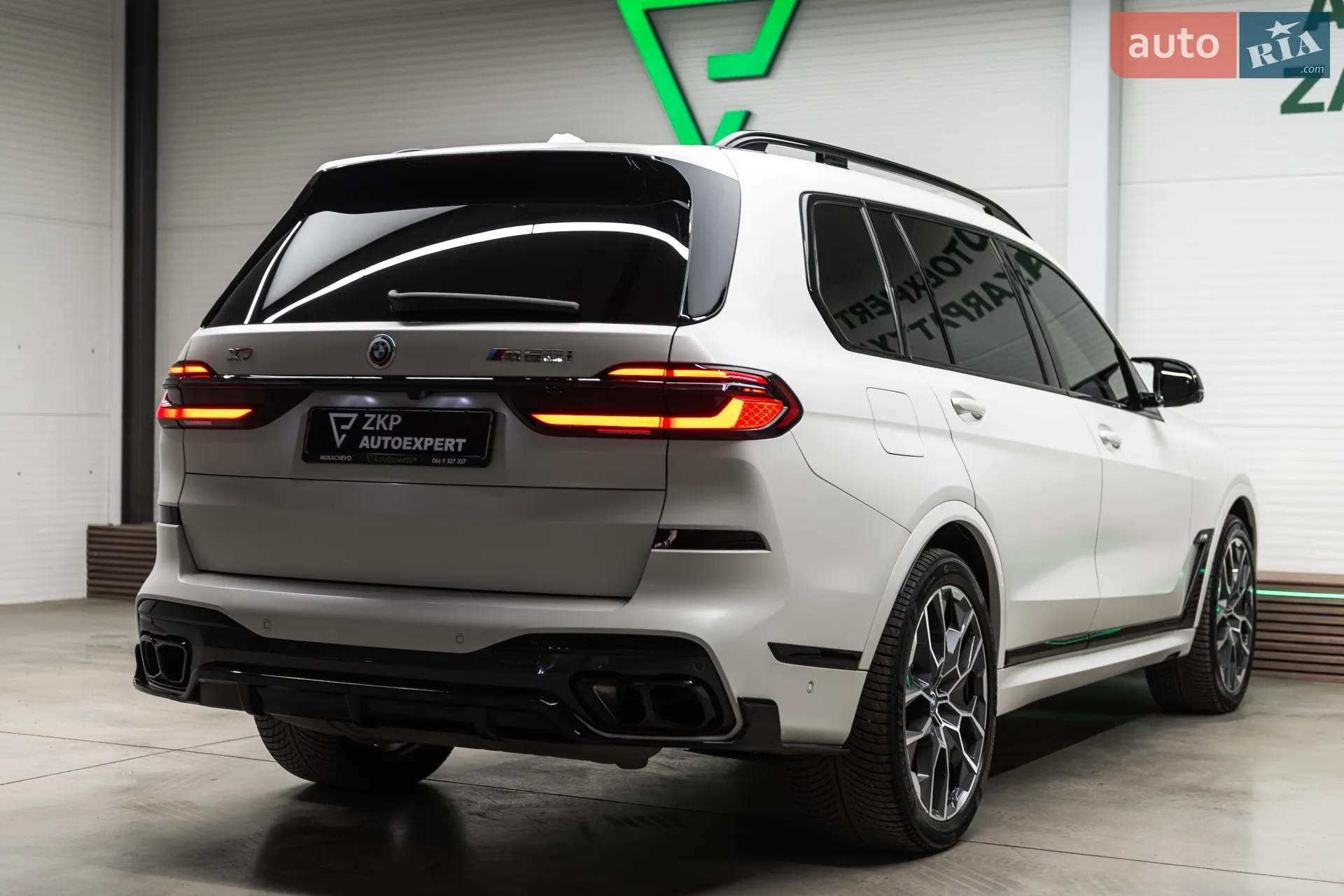2023 BMW X7 - мініатюра 18