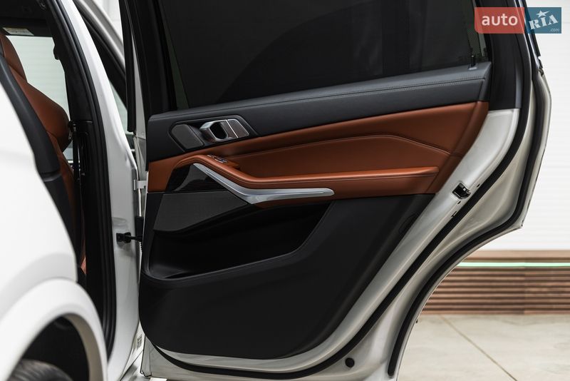 Позашляховик / Кросовер BMW X7 2023 в Мукачевому фото 40 Позашляховик / Кросовер BMW X7 2023 в Мукачевому