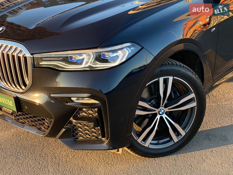 Внедорожник / Кроссовер BMW X7 2022 в Киеве