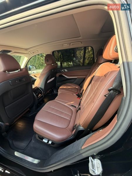 Внедорожник / Кроссовер BMW X7 2020 в Львове