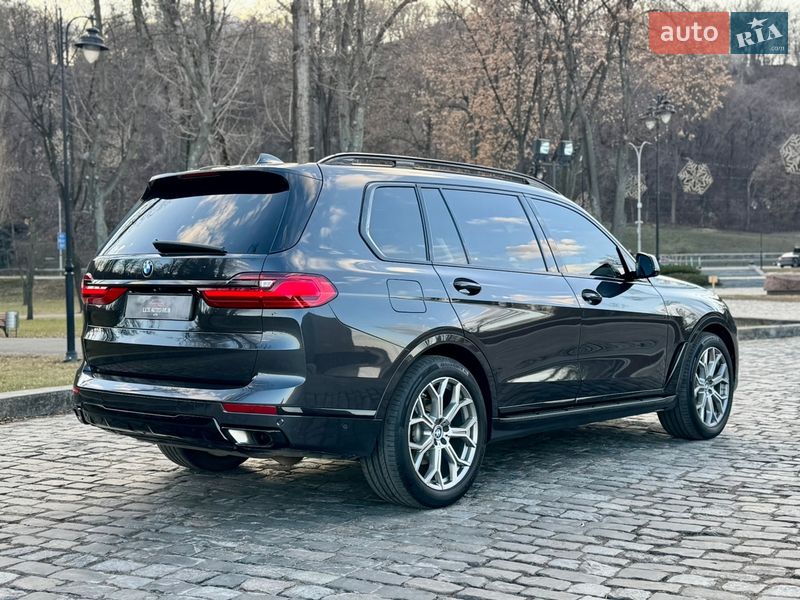 Позашляховик / Кросовер BMW X7 2020 в Києві