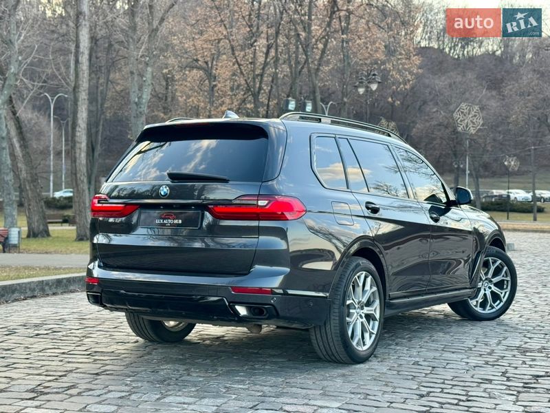 Позашляховик / Кросовер BMW X7 2020 в Києві