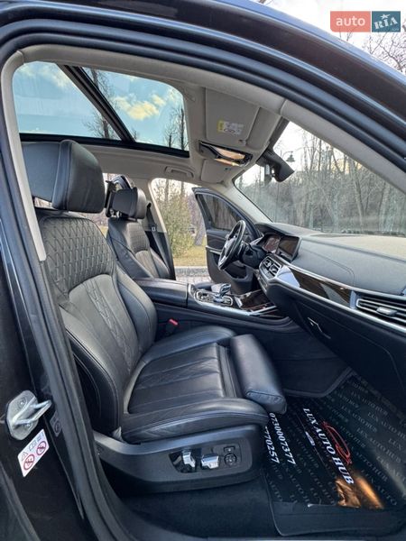 Позашляховик / Кросовер BMW X7 2020 в Києві