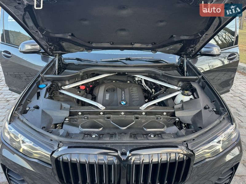 Позашляховик / Кросовер BMW X7 2020 в Києві