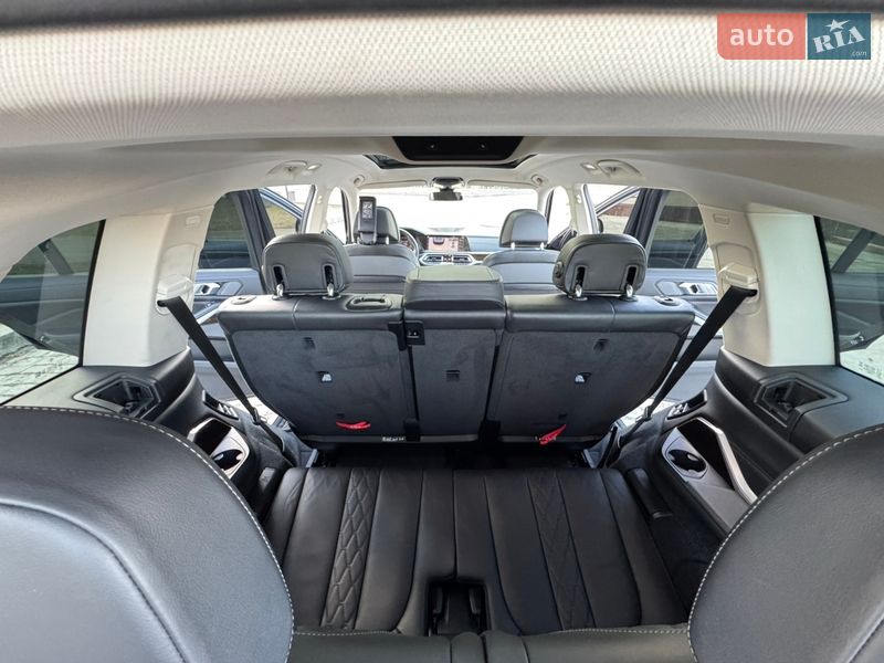 Позашляховик / Кросовер BMW X7 2020 в Києві