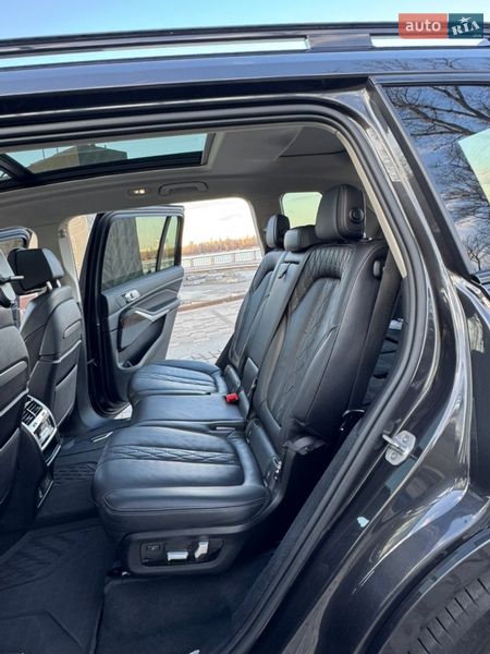 Позашляховик / Кросовер BMW X7 2020 в Києві