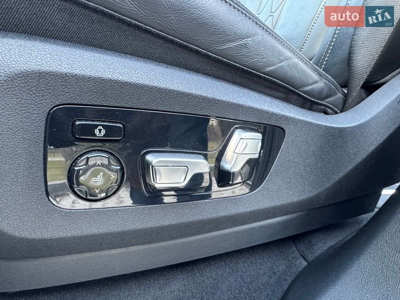 Позашляховик / Кросовер BMW X7 2020 в Києві