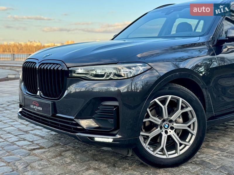 Позашляховик / Кросовер BMW X7 2020 в Києві