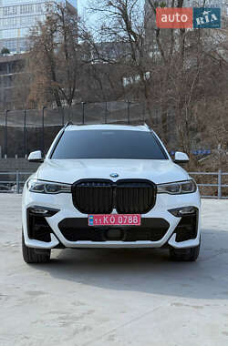 Внедорожник / Кроссовер BMW X7 2020 в Киеве