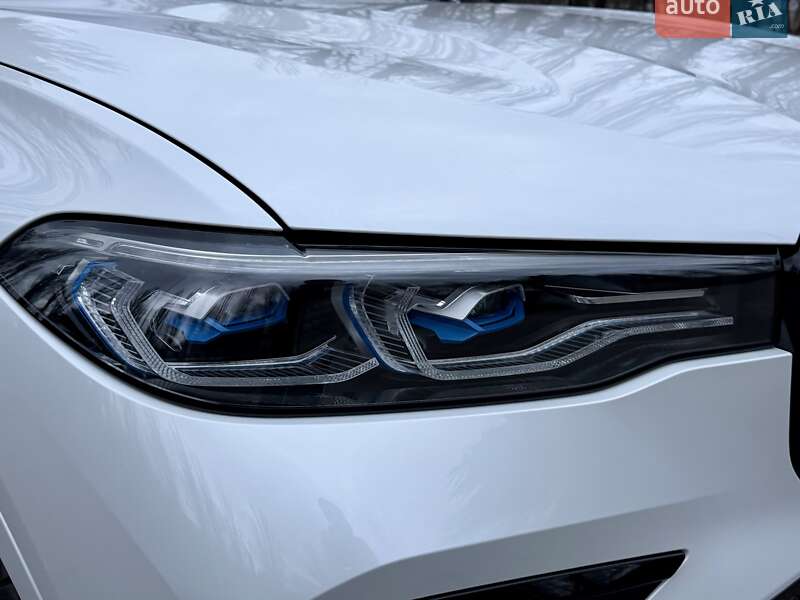 Позашляховик / Кросовер BMW X7 2022 в Києві