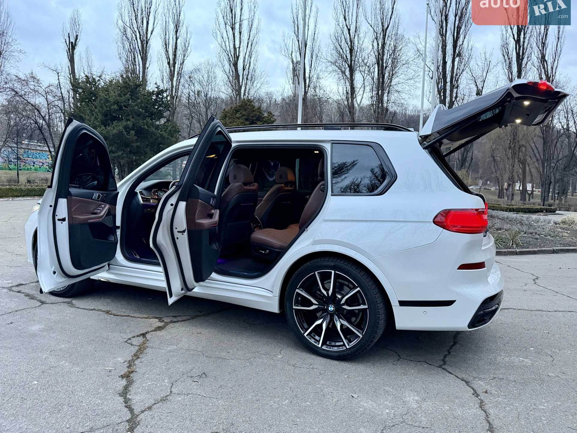 2022 BMW X7 - мініатюра 83