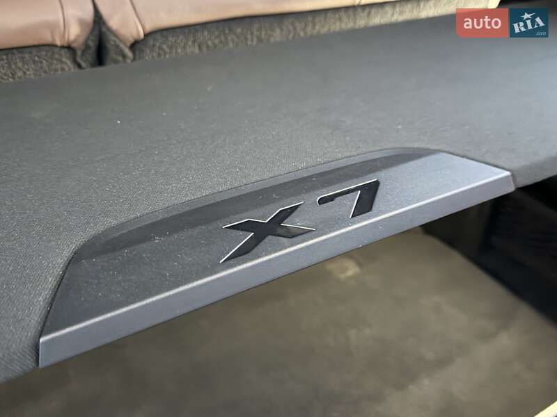 Позашляховик / Кросовер BMW X7 2022 в Києві