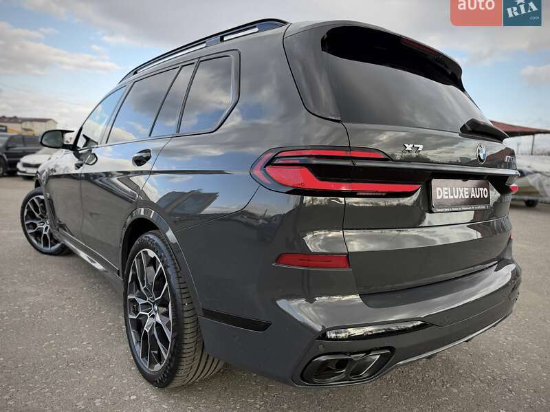 Позашляховик / Кросовер BMW X7 2024 в Києві