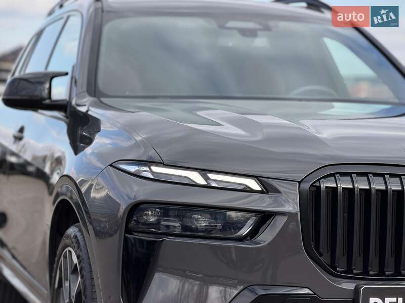 Позашляховик / Кросовер BMW X7 2024 в Києві