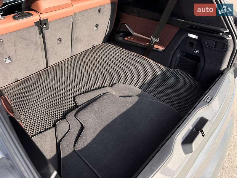 Позашляховик / Кросовер BMW X7 2024 в Києві