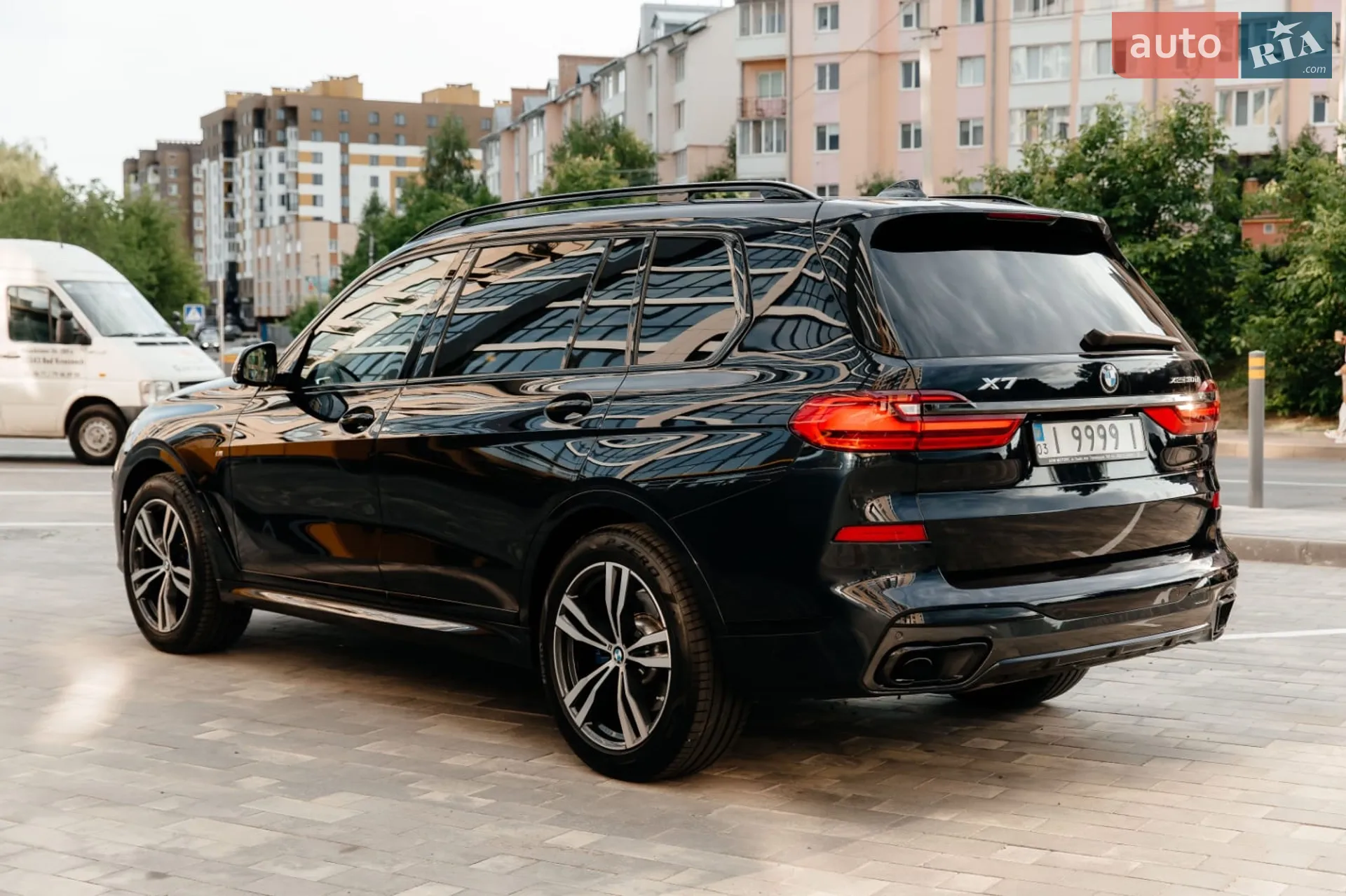 2022 BMW X7 - мініатюра 3