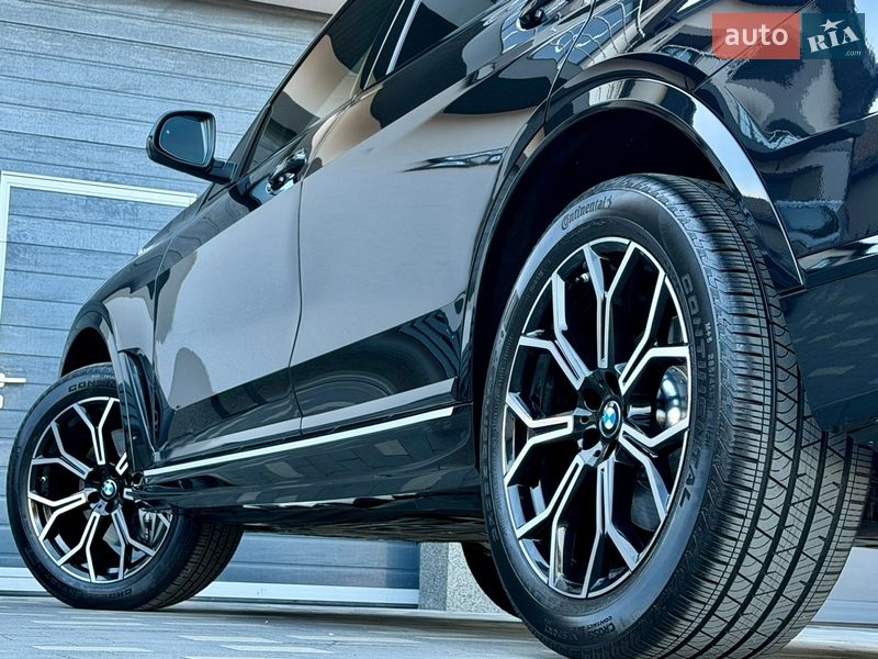 Позашляховик / Кросовер BMW X7 2024 в Львові