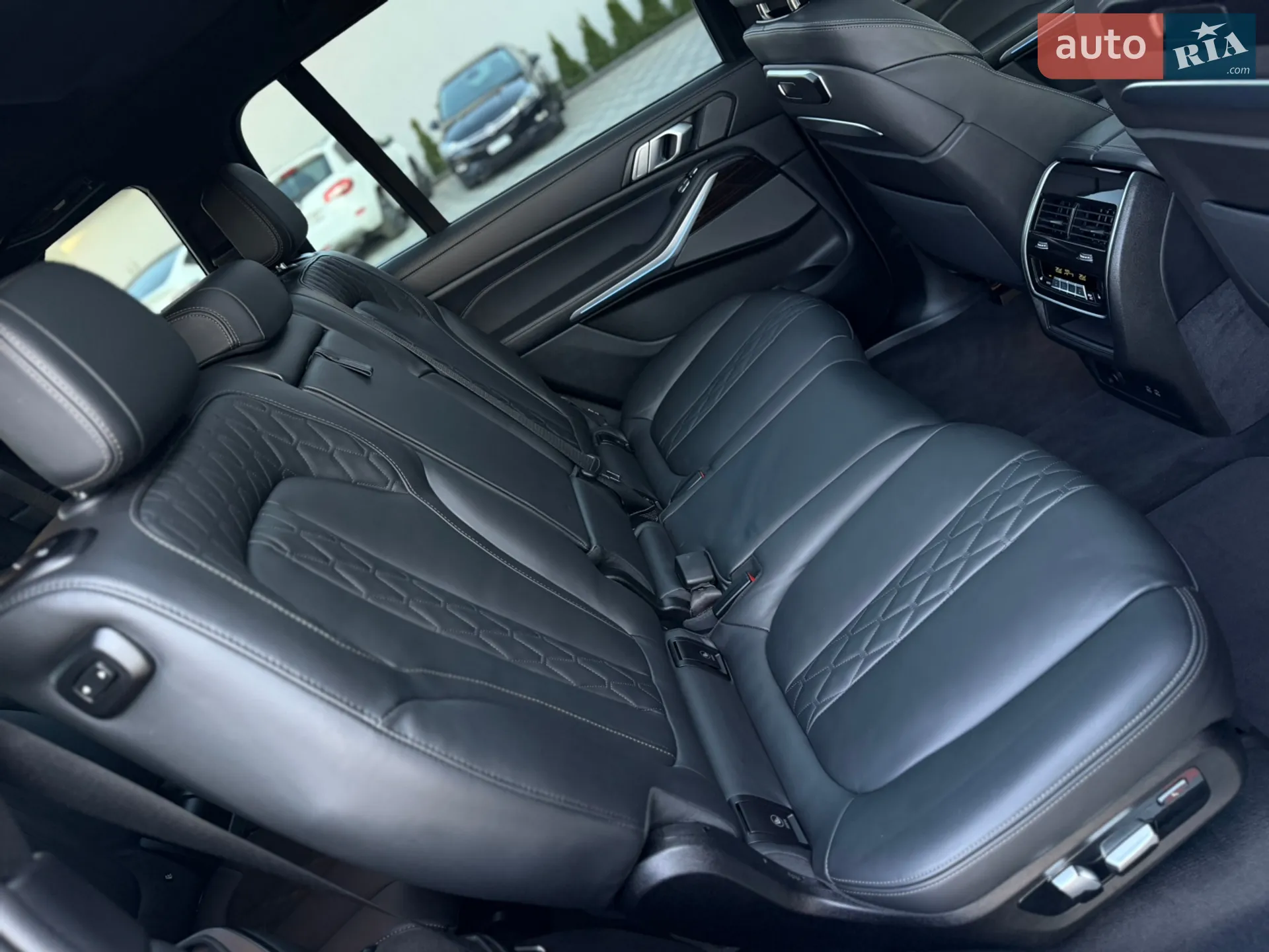 2024 BMW X7 - мініатюра 148
