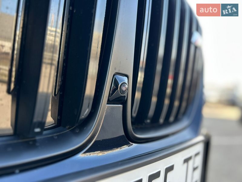 Внедорожник / Кроссовер BMW X7 2025 в Киеве