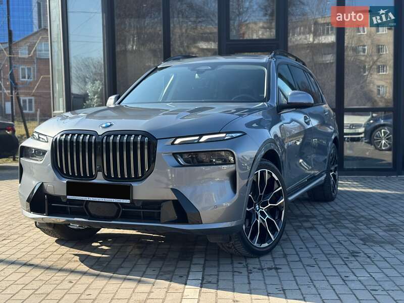 Внедорожник / Кроссовер BMW X7 2024 в Львове
