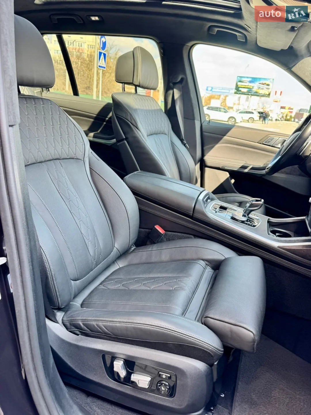 2020 BMW X7 - мініатюра 13