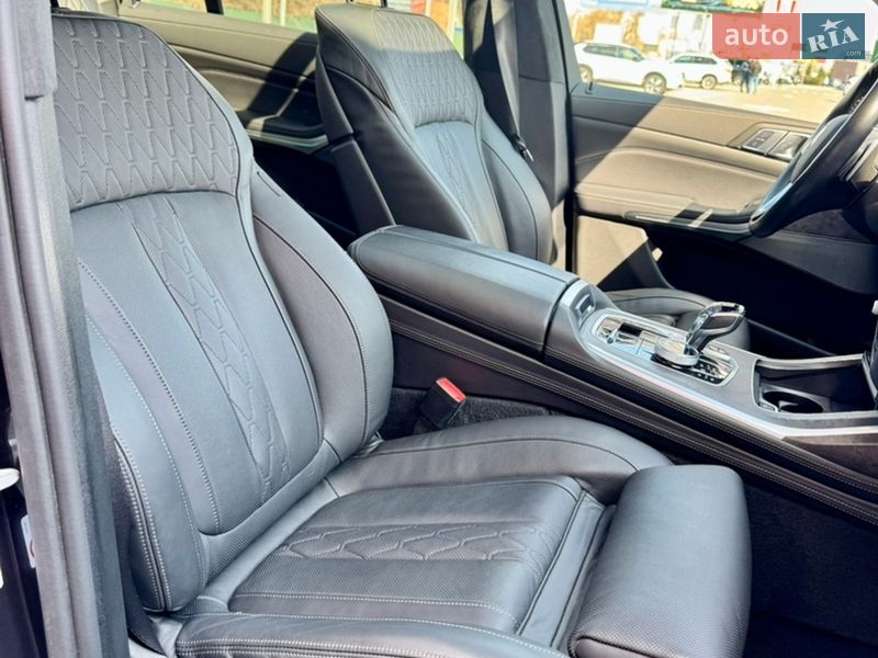 Внедорожник / Кроссовер BMW X7 2020 в Киеве фото 13 Внедорожник / Кроссовер BMW X7 2020 в Киеве