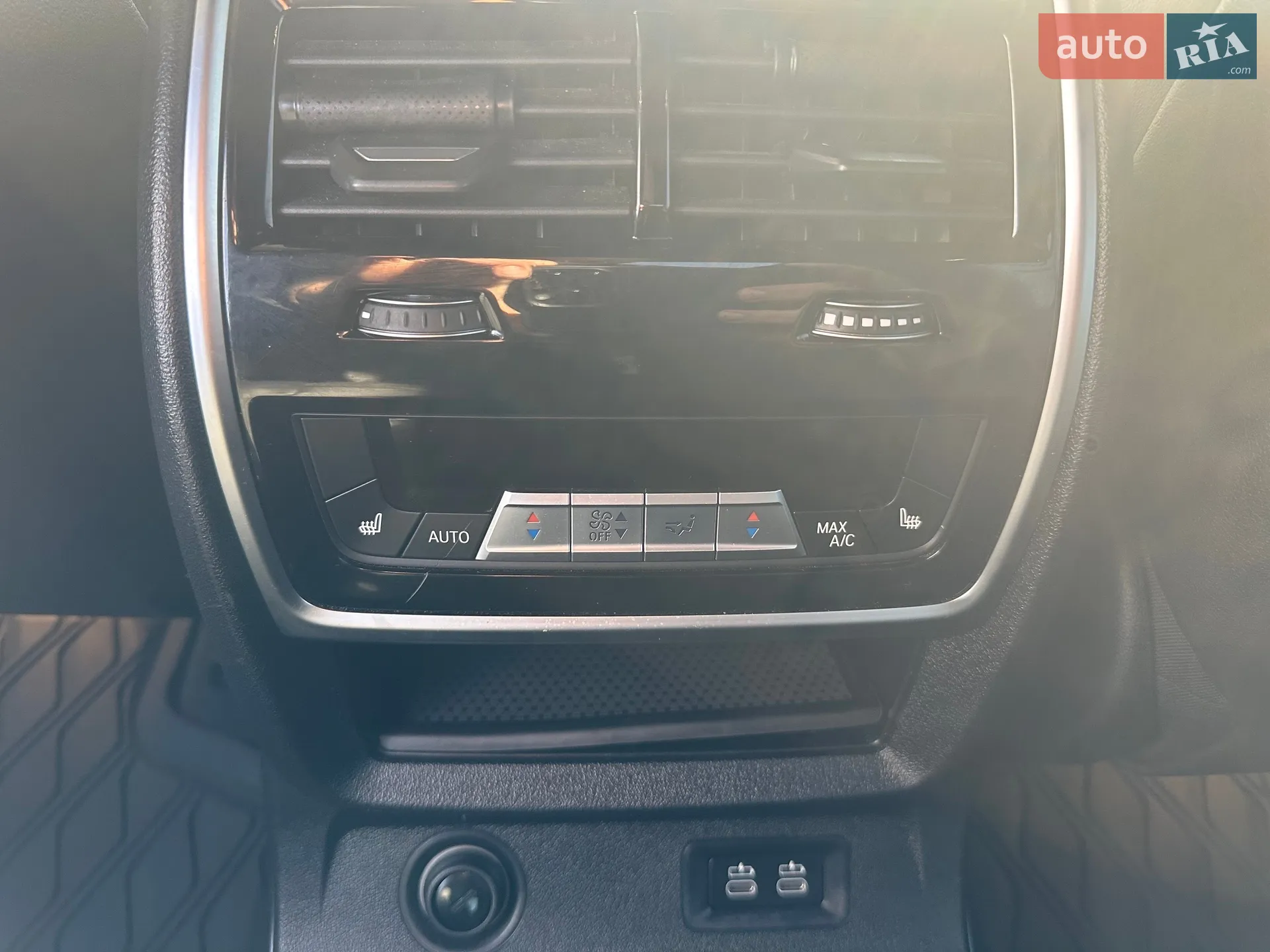 2019 BMW X7 - мініатюра 24