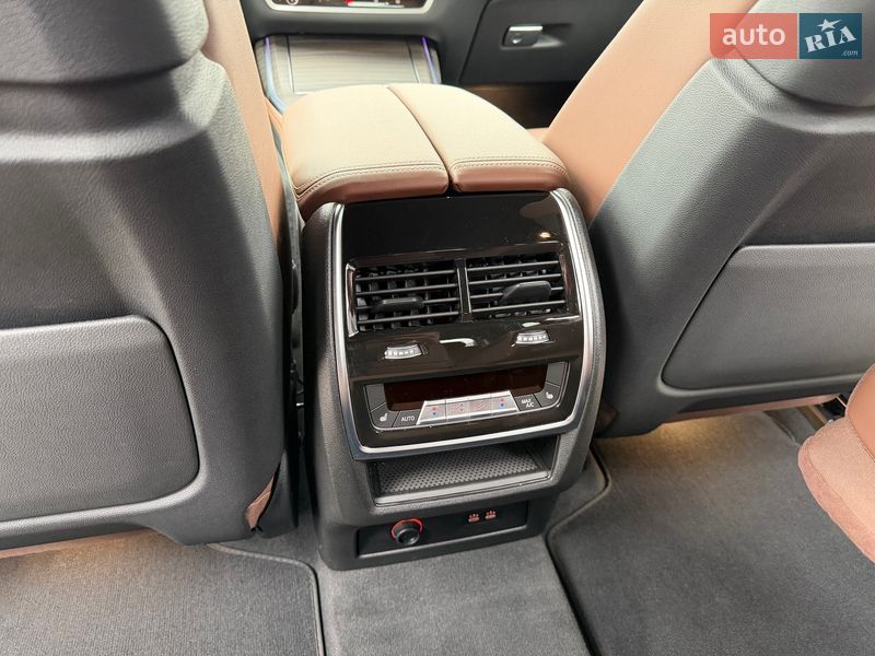 Внедорожник / Кроссовер BMW X7 2024 в Киеве фото 22 Внедорожник / Кроссовер BMW X7 2024 в Киеве