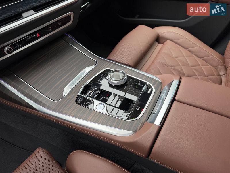 Внедорожник / Кроссовер BMW X7 2024 в Киеве фото 17 Внедорожник / Кроссовер BMW X7 2024 в Киеве
