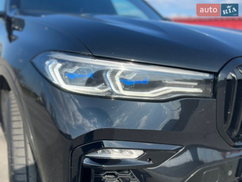 Позашляховик / Кросовер BMW X7 2020 в Києві
