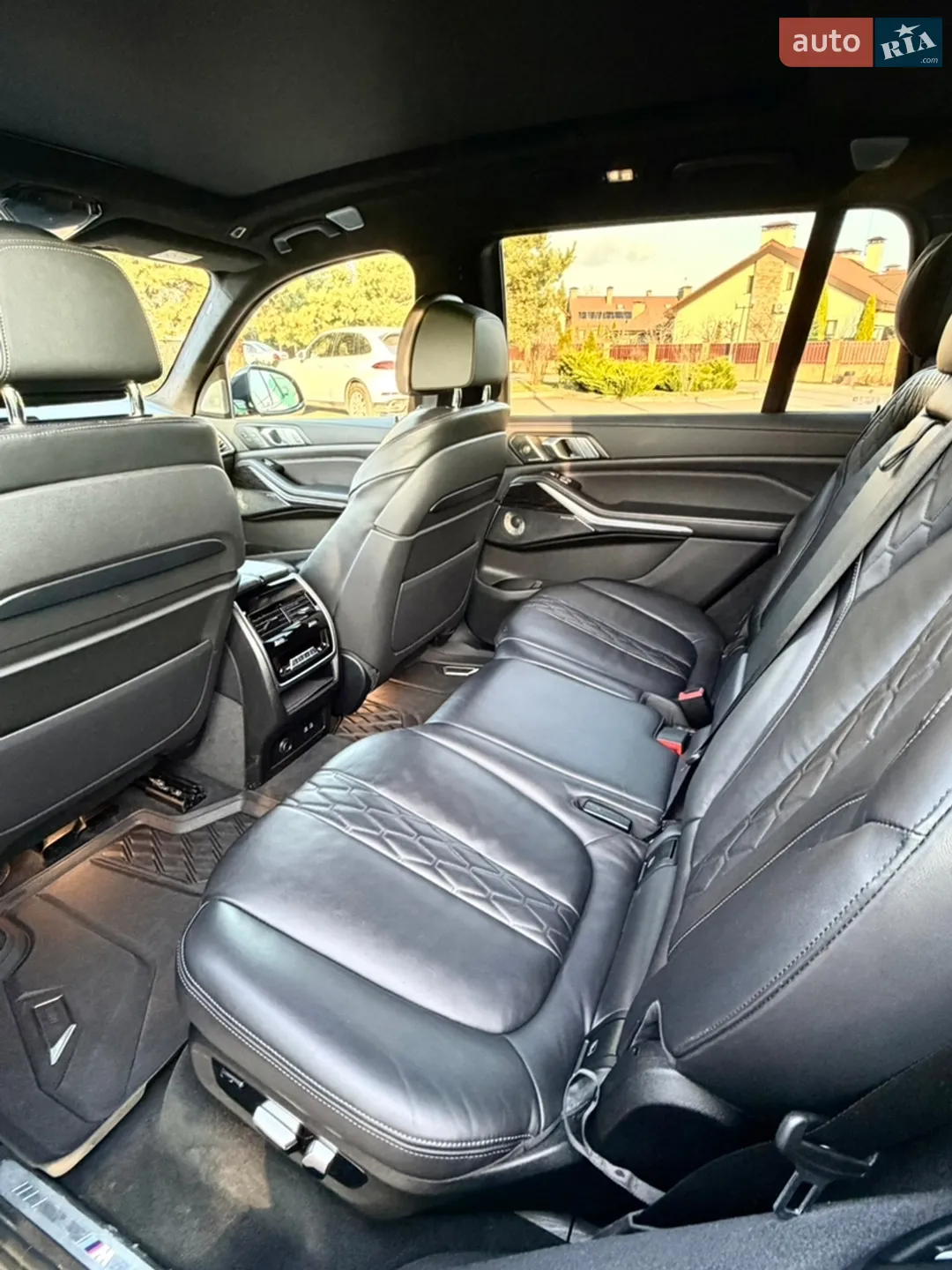2020 BMW X7 - мініатюра 9