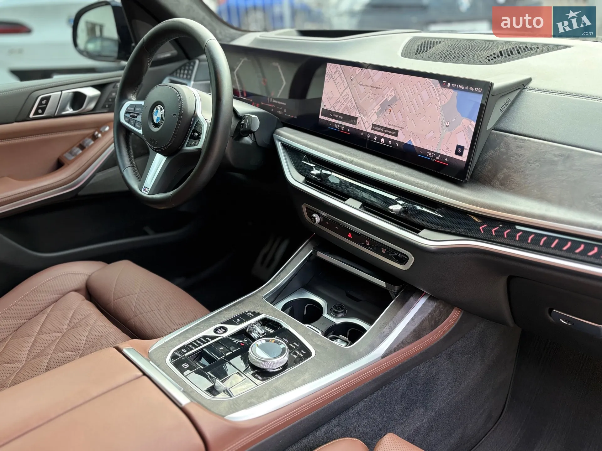 2023 BMW X7 - мініатюра 39