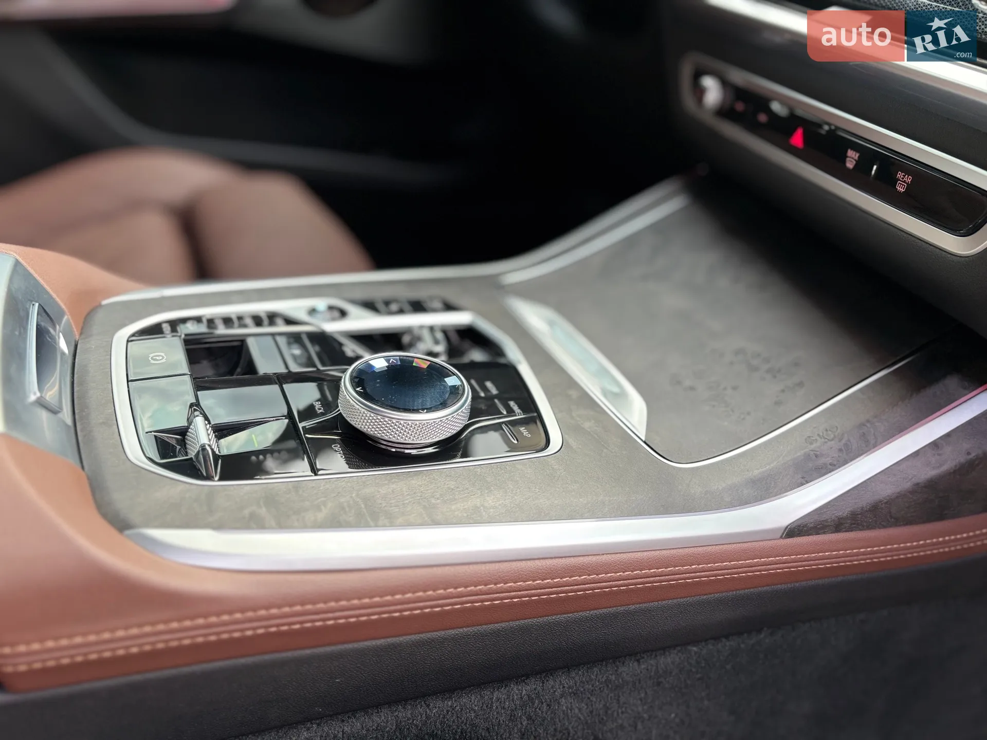 2023 BMW X7 - мініатюра 42