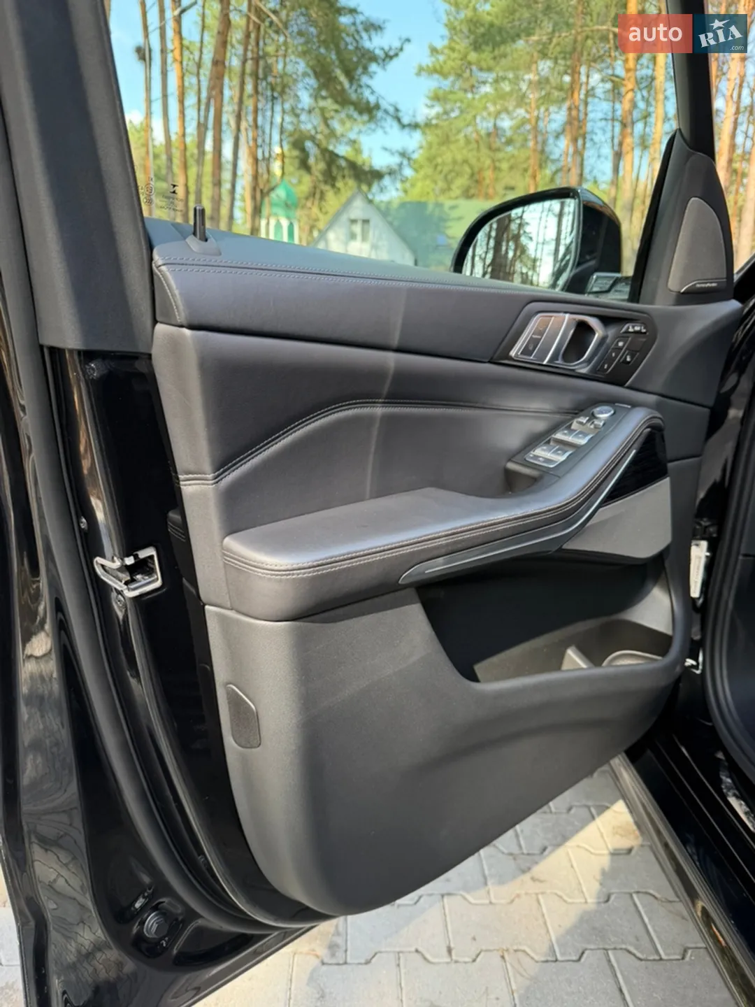 2020 BMW X7 - мініатюра 31