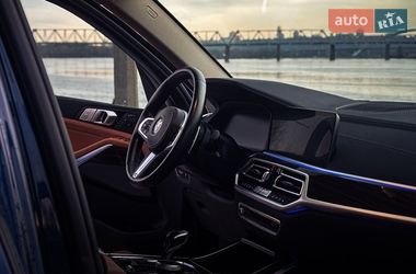 Внедорожник / Кроссовер BMW X7 2019 в Киеве