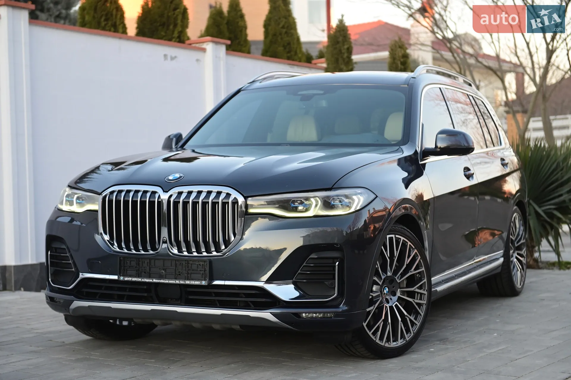 2019 BMW X7 - фото 1