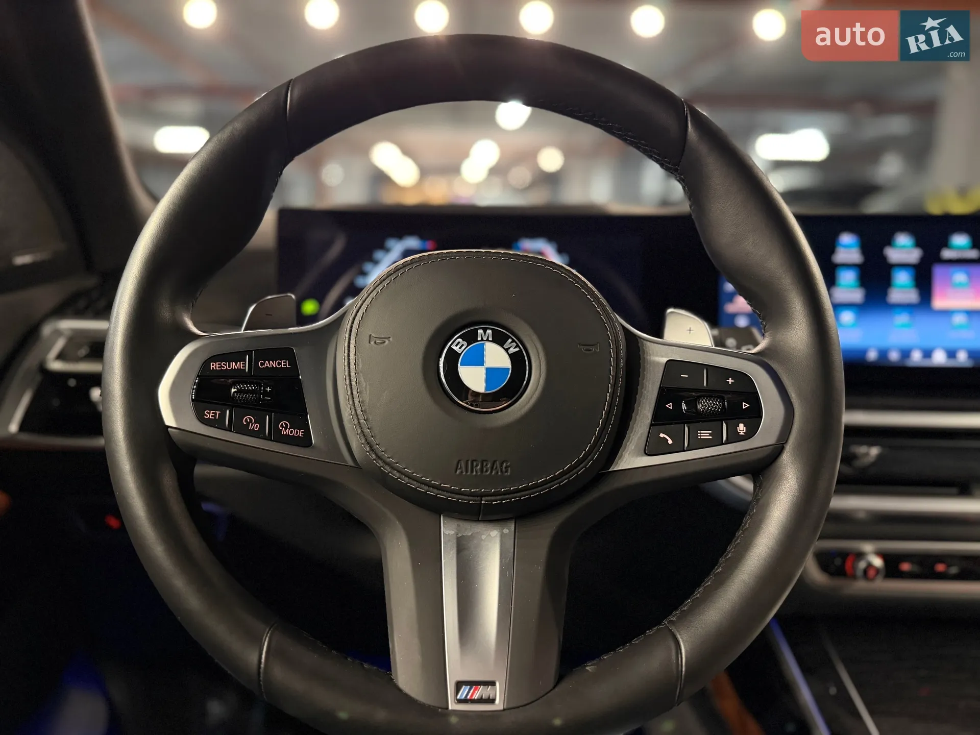 2023 BMW X7 - мініатюра 23
