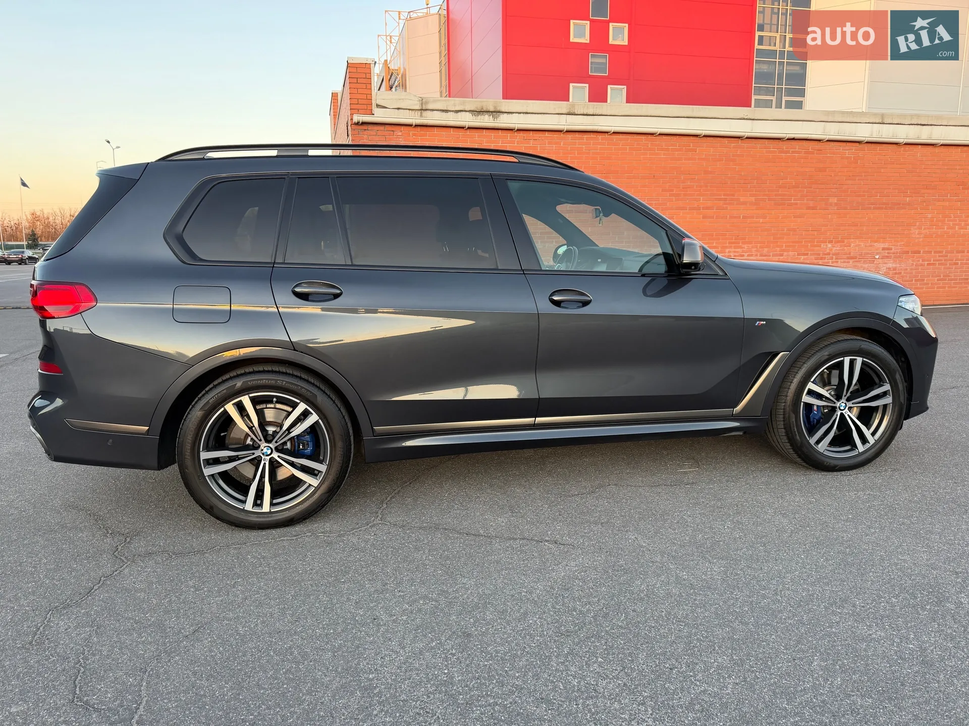 2020 BMW X7 - мініатюра 8